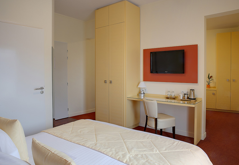 Suite & Duplex